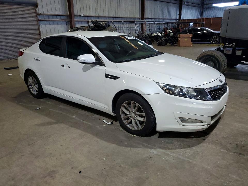 Photo 4 from auction – 2012 KIA OPTIMA with VIN 5XXGM4A74CG012290