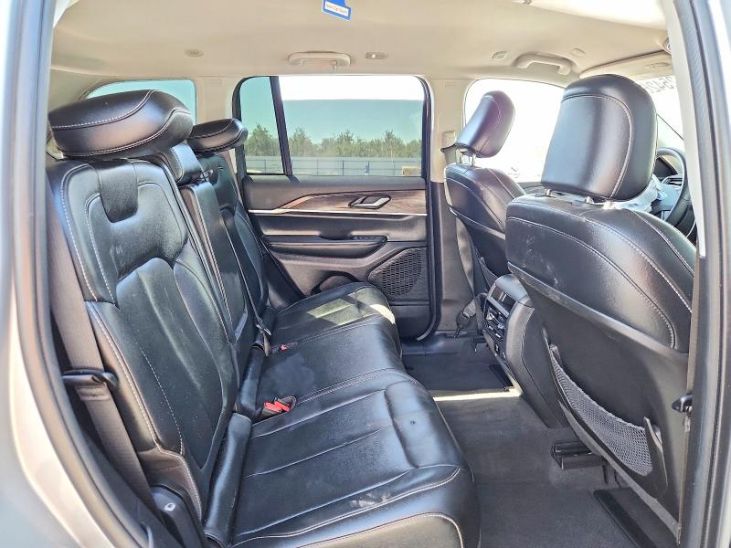 Снимка 11 от търг – 2023 JEEP GRAND CHEROKEE с VIN 1C4RJHBG0P8749759