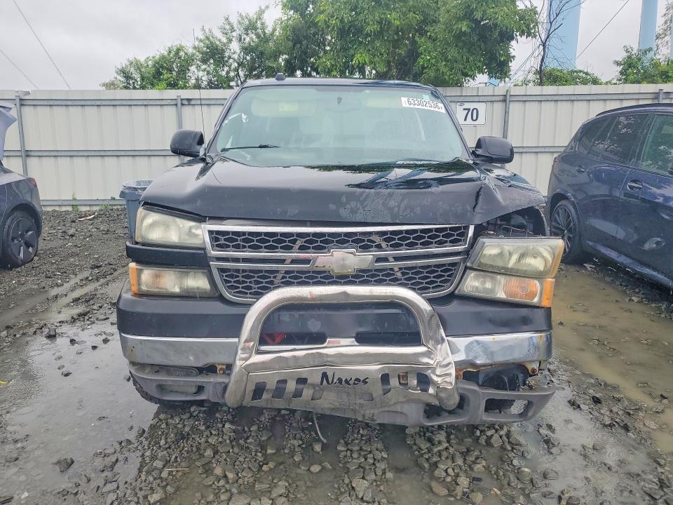 Photo 5 from auction – 2005 CHEVROLET SILVERADO with VIN 1GCHK23U85F898438