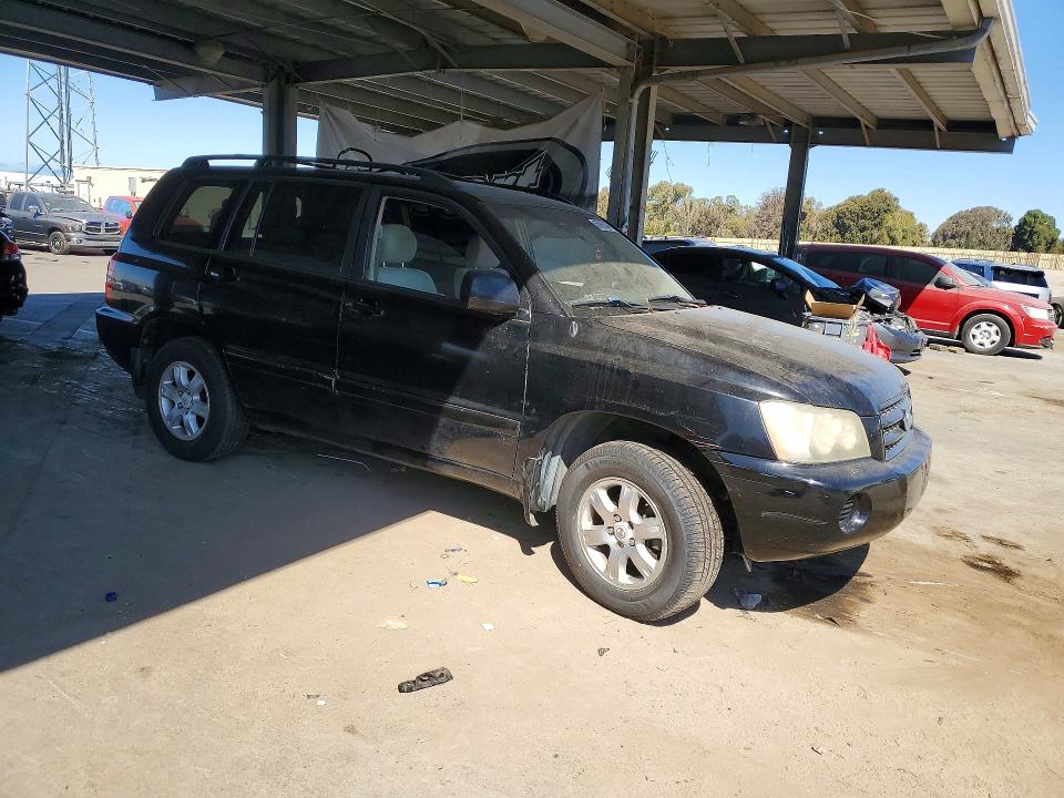 Photo 4 from auction – 2001 TOYOTA HIGHLANDER with VIN JTEGF21A710023448