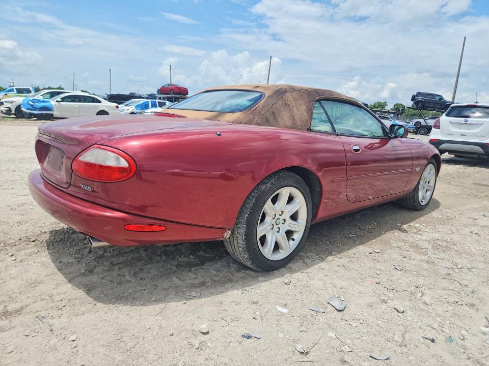 Фото 3 с аукциона – 2000 JAGUAR XK8 с VIN SAJJA42C6YNA01804