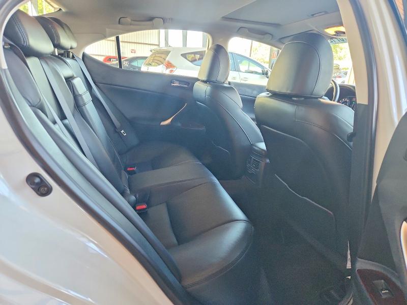 Photo 10 from auction – 2007 LEXUS IS with VIN JTHCK262475008206