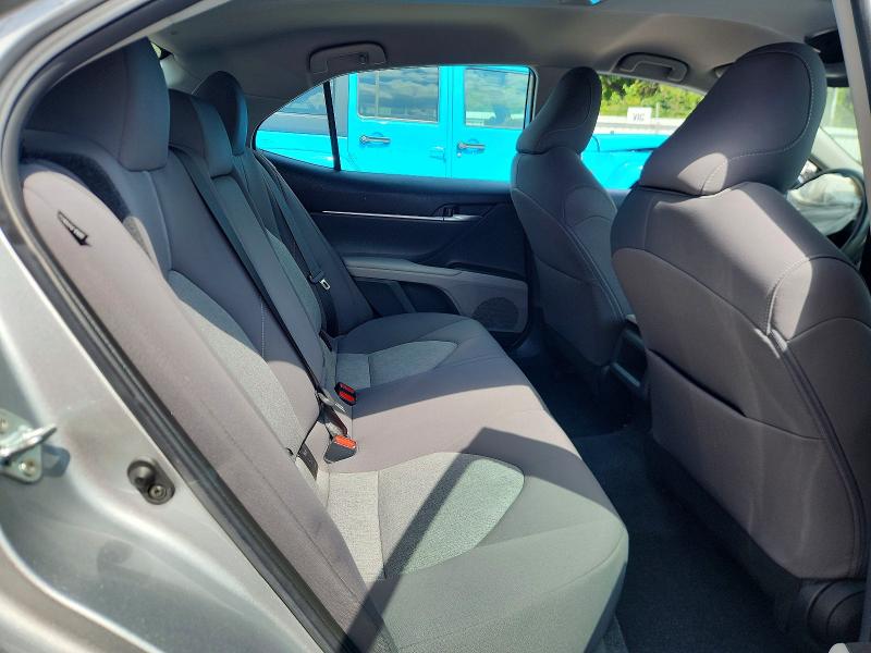 Photo 10 from auction – 2022 TOYOTA CAMRY with VIN 4T1R11AK8NU059609