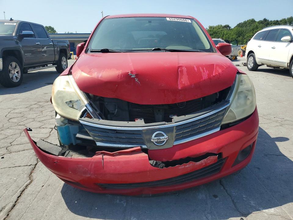 Снимка 5 от търг – 2007 NISSAN VERSA с VIN 3N1BC13E17L433775