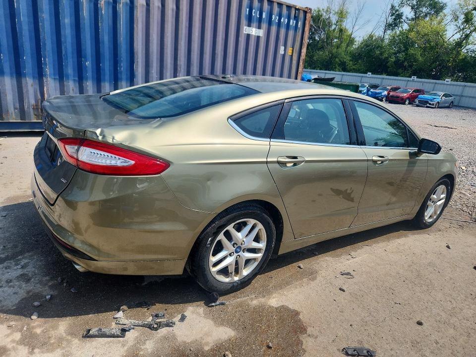Photo 3 from auction – 2013 FORD FUSION with VIN 3FA6P0H70DR225599