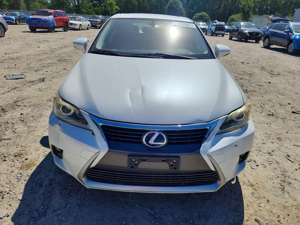 Photo 5 from auction – 2015 LEXUS CT with VIN JTHKD5BHXF2226054