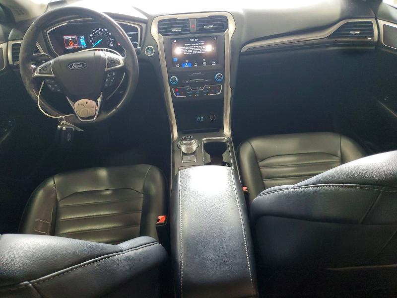 Photo 8 from auction – 2019 FORD FUSION with VIN 3FA6P0CD9KR233842