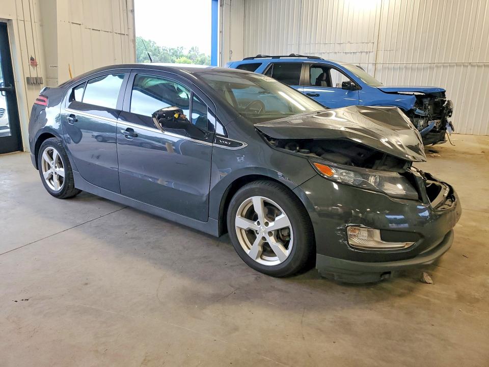 Photo 4 from auction – 2014 CHEVROLET VOLT with VIN 1G1RA6E48EU149624