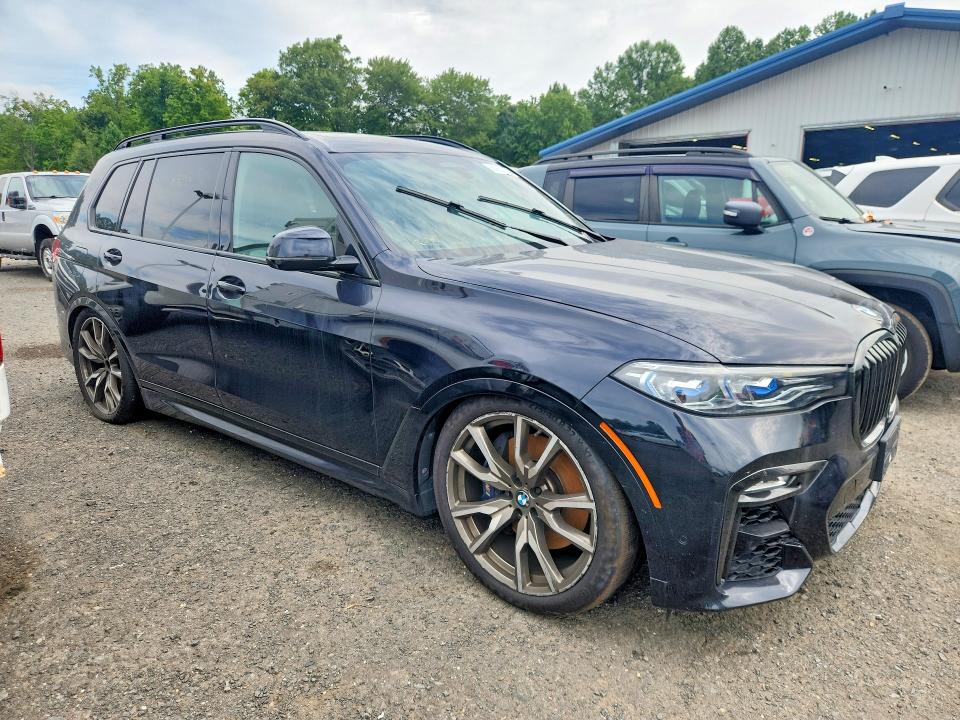 Photo 4 from auction – 2020 BMW X7 with VIN 5UXCX6C0XL9B49296
