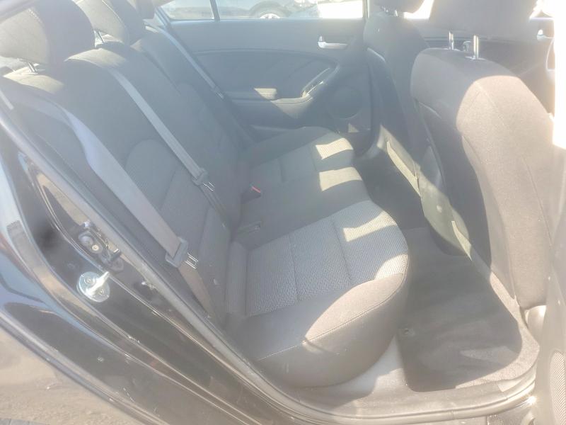 Photo 10 from auction – 2017 KIA FORTE with VIN 3KPFK4A73HE130848
