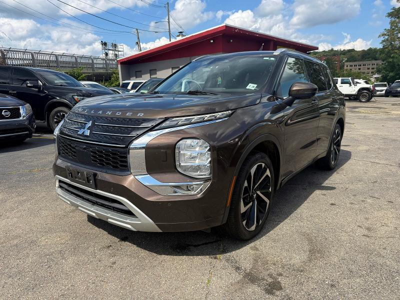 MITSUBISHI OUTLANDER 2022 with VIN JA4J4VA83NZ013980 - Photo from auction