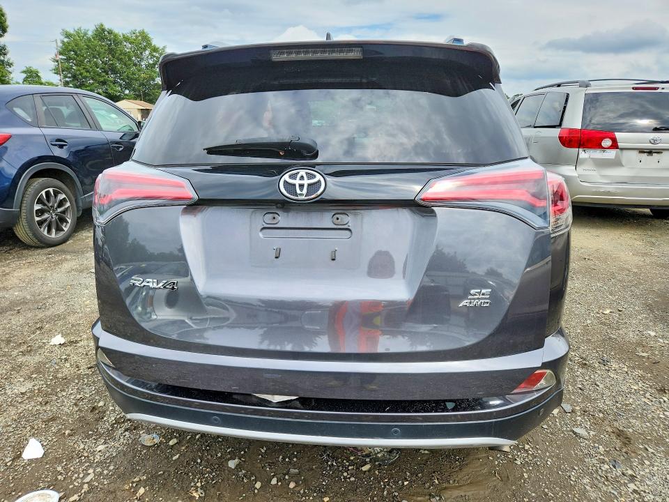 Photo 6 from auction – 2016 TOYOTA RAV4 with VIN JTMJFREV5GJ092271