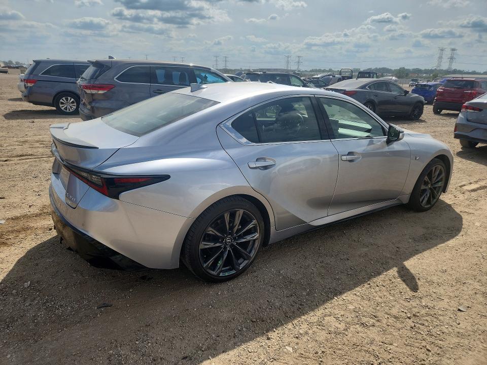 Photo 3 from auction – 2023 LEXUS IS with VIN JTHGZ1E2XP5029246