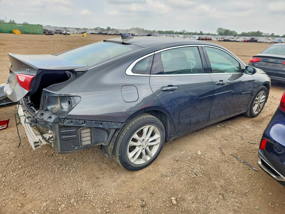 Photo 3 from auction – 2018 CHEVROLET MALIBU with VIN 1G1ZD5ST9JF204349