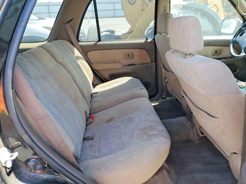 Photo 11 from auction – 2000 TOYOTA 4RUNNER with VIN JT3GN86R5Y0143997