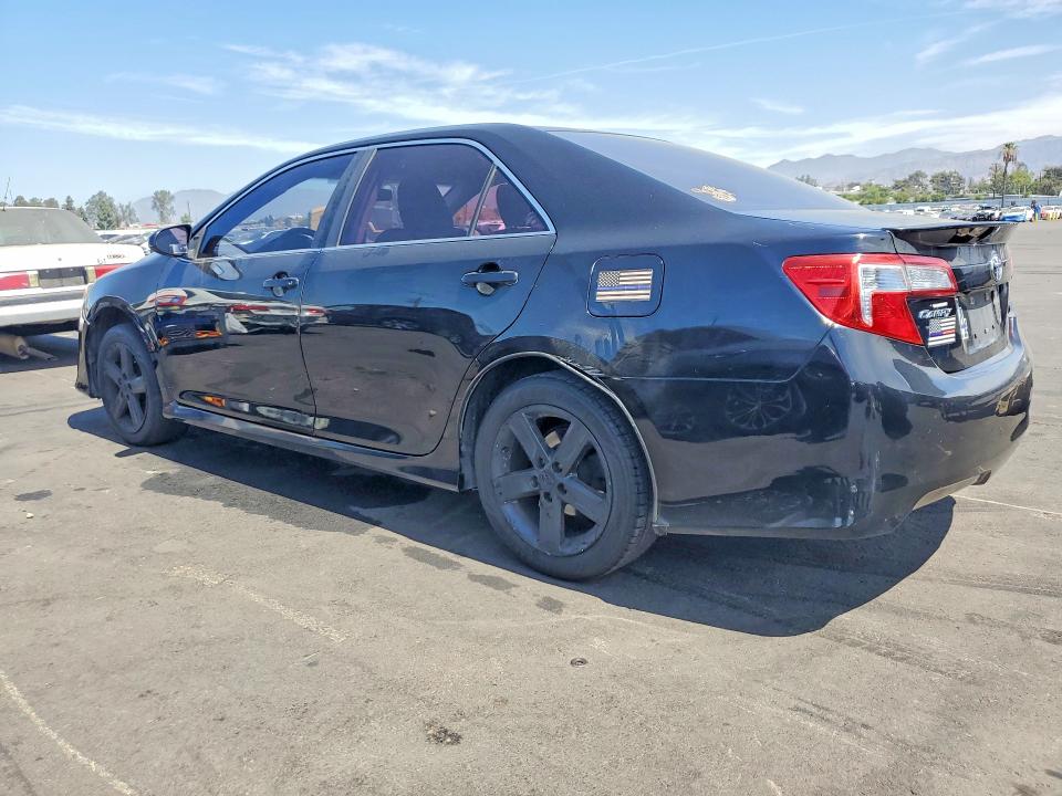 Photo 2 from auction – 2014 TOYOTA CAMRY with VIN 4T1BF1FK0EU416521