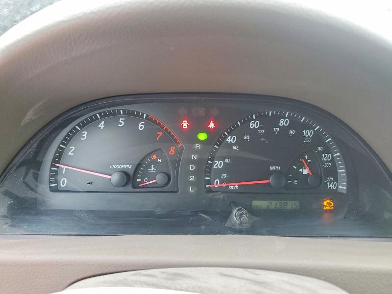 Photo 9 from auction – 2002 TOYOTA CAMRY with VIN 4T1BF30K52U005650