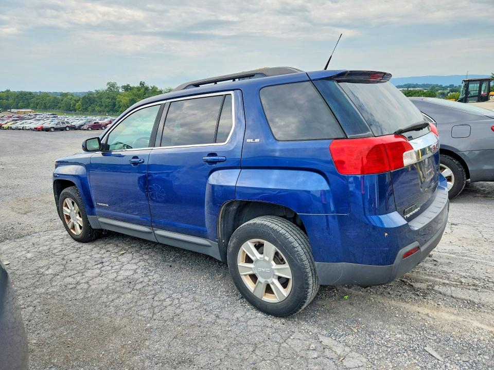 Photo 2 from auction – 2010 GMC TERRAIN with VIN 2CTFLEEW1A6236388