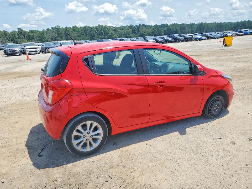 Foto 3 de la subasta – 2021 CHEVROLET SPARK con VIN KL8CD6SAXMC743787