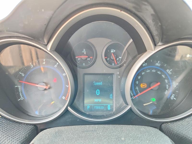 Photo 9 from auction – 2011 CHEVROLET CRUZE with VIN 1G1PG5S96B7140060