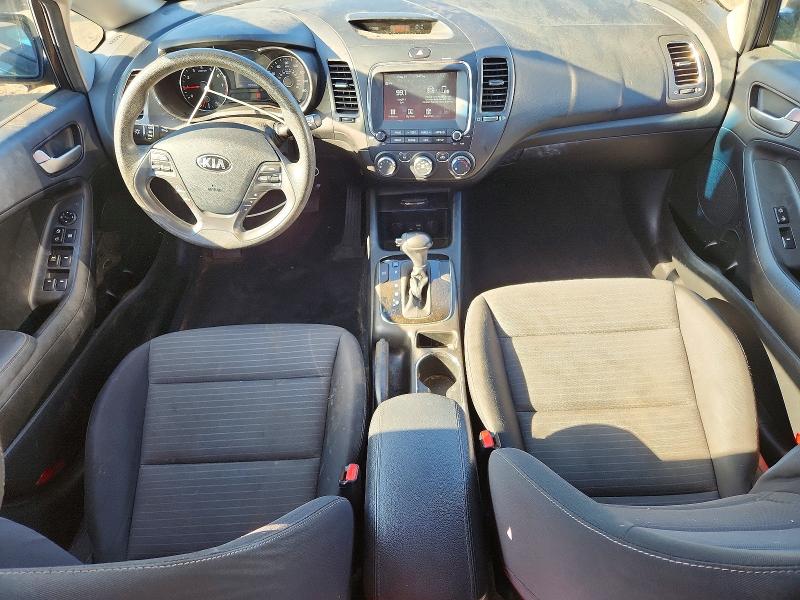 Снимка 8 от търг – 2018 KIA FORTE с VIN 3KPFL4A72JE227610