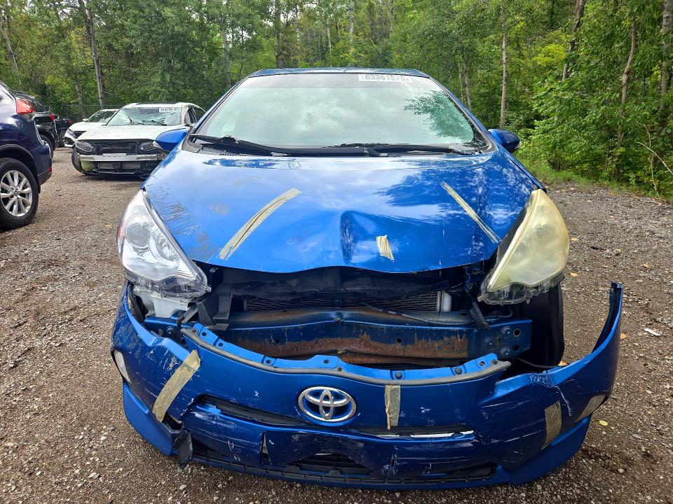 Photo 5 from auction – 2012 TOYOTA PRIUS C with VIN JTDKDTB37C1504243