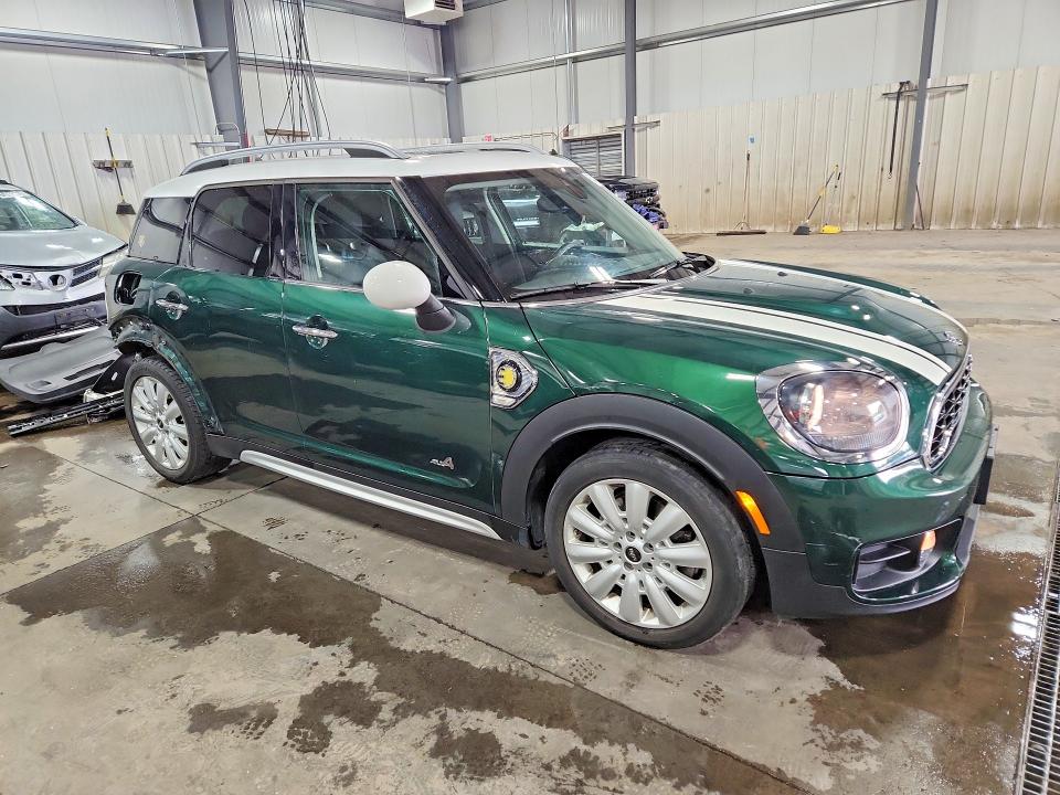 Photo 4 from auction – 2019 MINI COOPER with VIN WMZYU7C52K3F94604