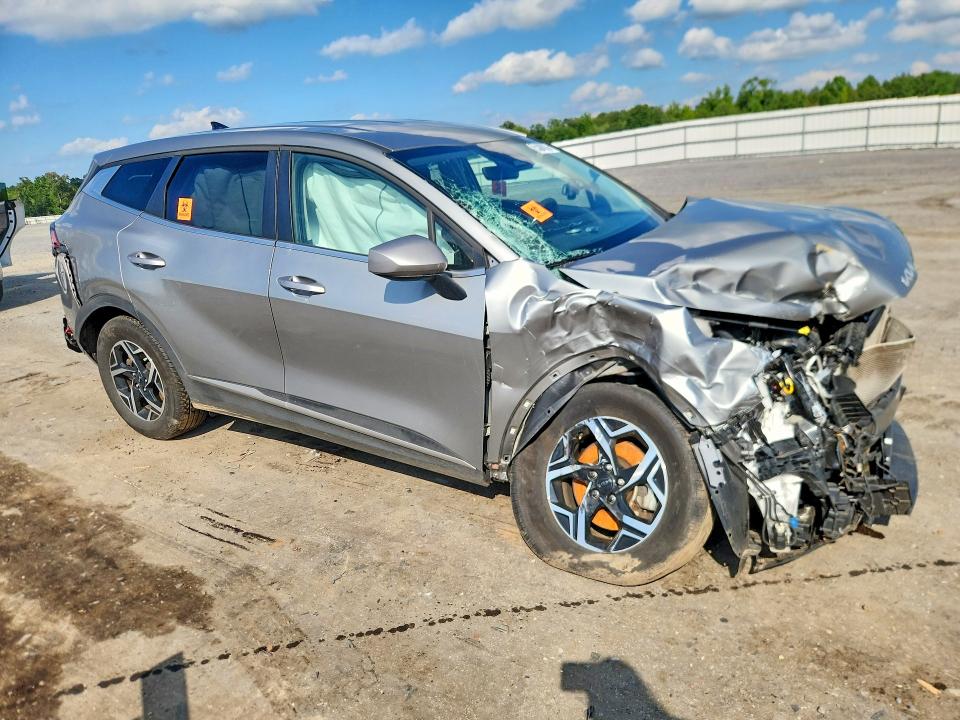 Photo 4 from auction – 2025 KIA SPORTAGE with VIN KNDPUCDF3S7339512
