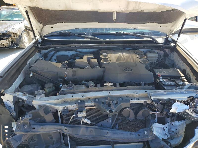 Photo 12 from auction – 2019 TOYOTA 4RUNNER with VIN JTEBU5JR9K5645416