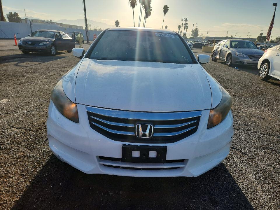 Photo 5 from auction – 2012 HONDA ACCORD with VIN 1HGCP2F60CA056939