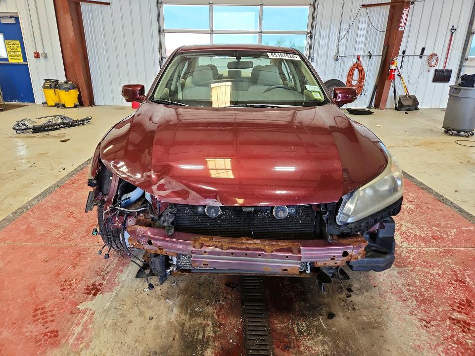 Photo 5 from auction – 2014 HONDA ACCORD with VIN 1HGCR2F74EA103279
