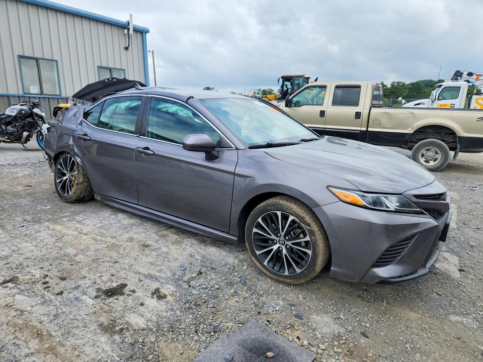 Photo 4 from auction – 2019 TOYOTA CAMRY with VIN 4T1B11HK5KU785933
