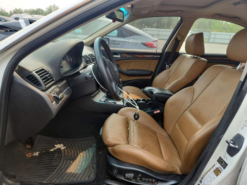 Photo 7 from auction – 2005 BMW 330 with VIN WBAEW53445PN39667
