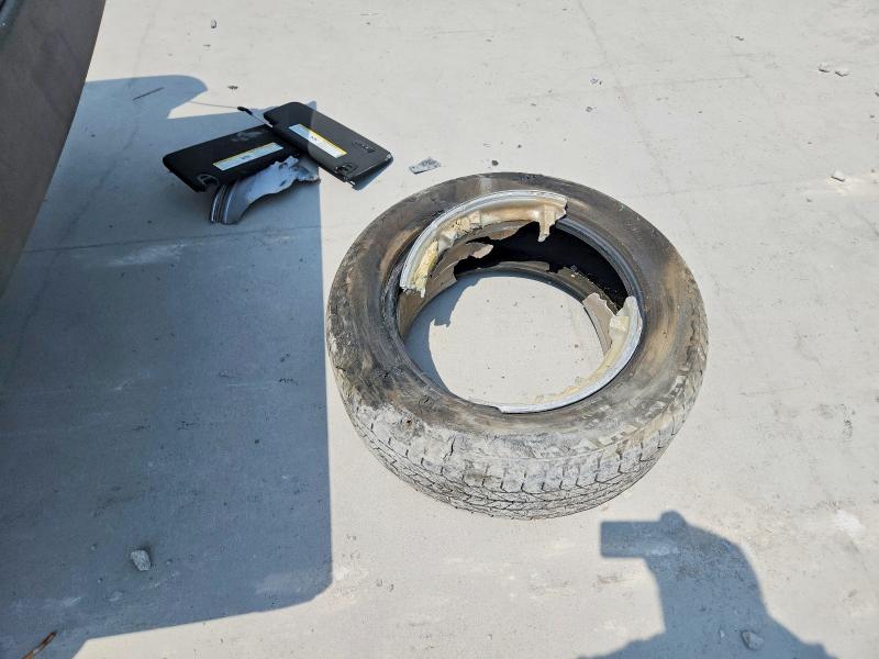 Photo 12 from auction – 2020 RAM 1500 with VIN 1C6SRFFT8LN328669