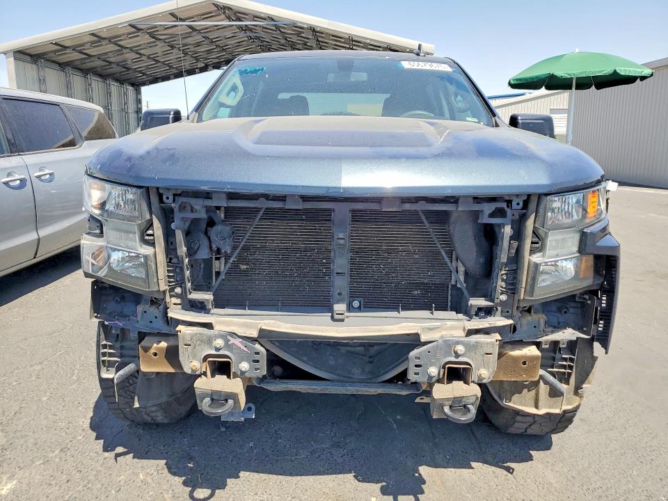 Photo 5 from auction – 2019 CHEVROLET SILVERADO with VIN 3GCUYBEF8KG295477