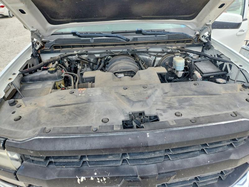 Photo 11 from auction – 2016 CHEVROLET SILVERADO with VIN 3GCUKREC8GG216168