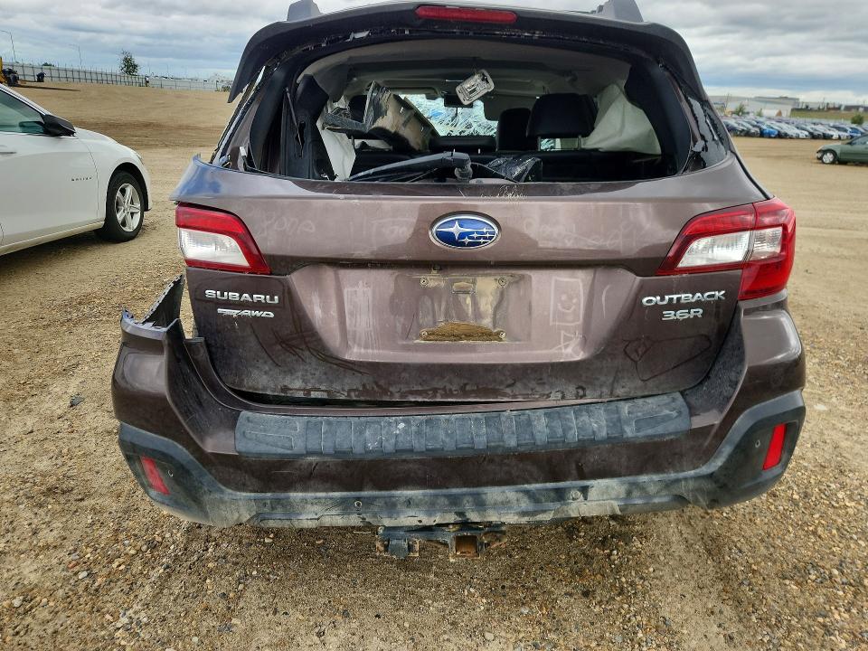Photo 6 from auction – 2019 SUBARU OUTBACK with VIN 4S4BSFNC1K3303004