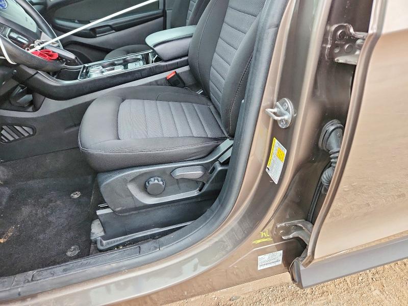 Photo 13 from auction – 2019 FORD EDGE with VIN 2FMPK3G91KBC50438