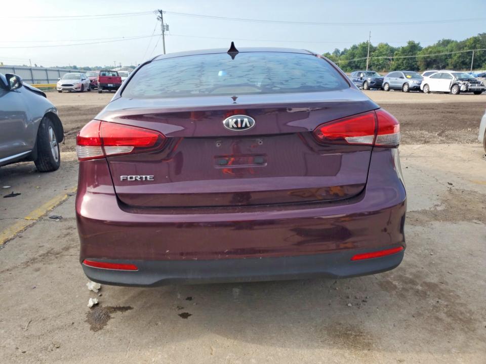 Photo 6 from auction – 2018 KIA FORTE with VIN 3KPFK4A79JE194642