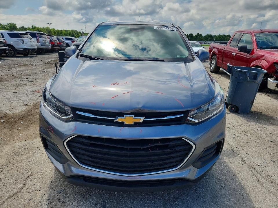 Снимка 5 от търг – 2020 CHEVROLET TRAX с VIN 3GNCJKSB2LL298425