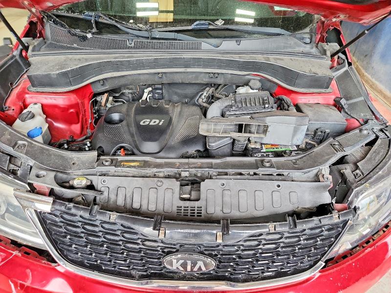 Photo 12 from auction – 2015 KIA SORENTO with VIN 5XYKT3A62FG616144
