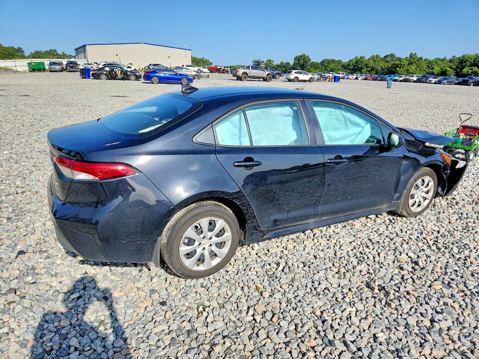 Photo 3 from auction – 2025 TOYOTA COROLLA with VIN 5YFB4MDE0SP338842