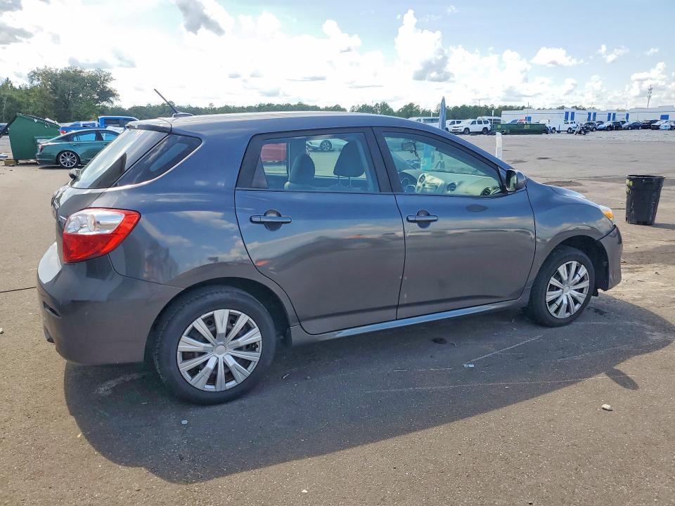 Photo 3 from auction – 2009 TOYOTA MATRIX with VIN 2T1KU40EX9C157019