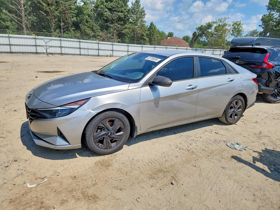 HYUNDAI ELANTRA 2023 with VIN 5NPLM4AG4PH107750 - Photo from auction
