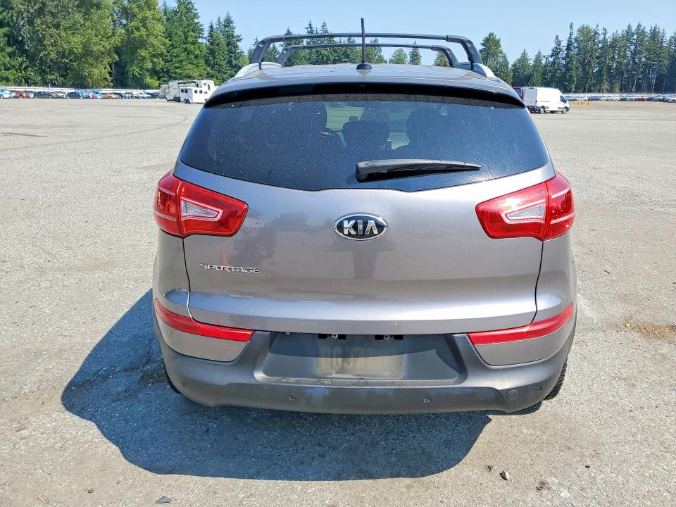 Photo 6 from auction – 2013 KIA SPORTAGE with VIN KNDPBCA23D7449065