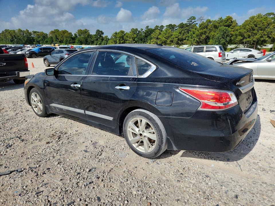 Photo 2 from auction – 2015 NISSAN ALTIMA with VIN 1N4AL3AP3FC470268