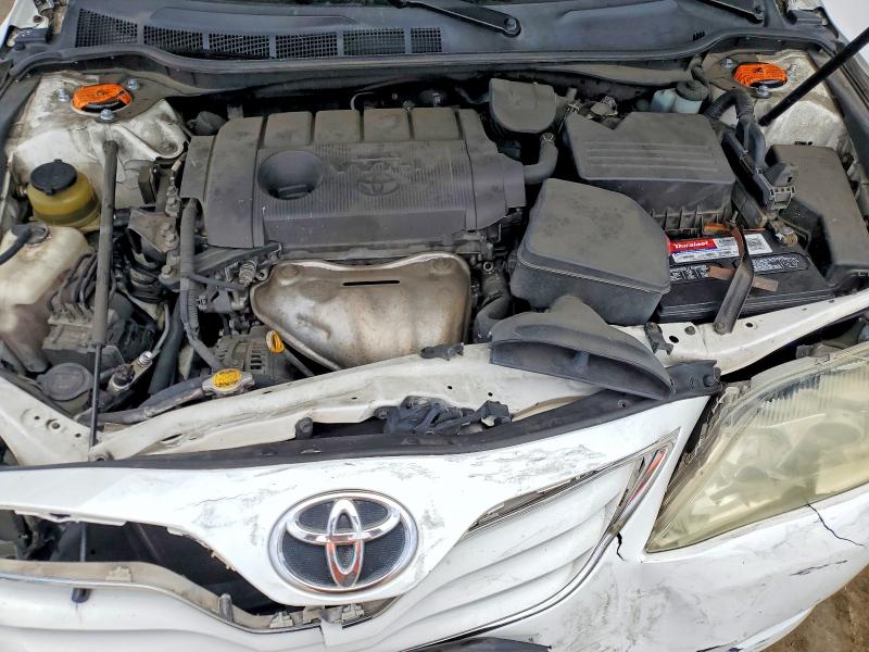 Photo 11 from auction – 2011 TOYOTA CAMRY with VIN 4T1BF3EK7BU669957