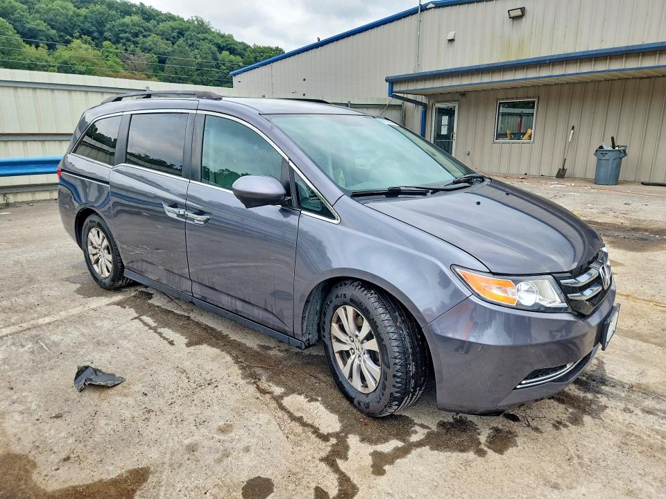 Photo 4 from auction – 2016 HONDA ODYSSEY with VIN 5FNRL5H38GB013567