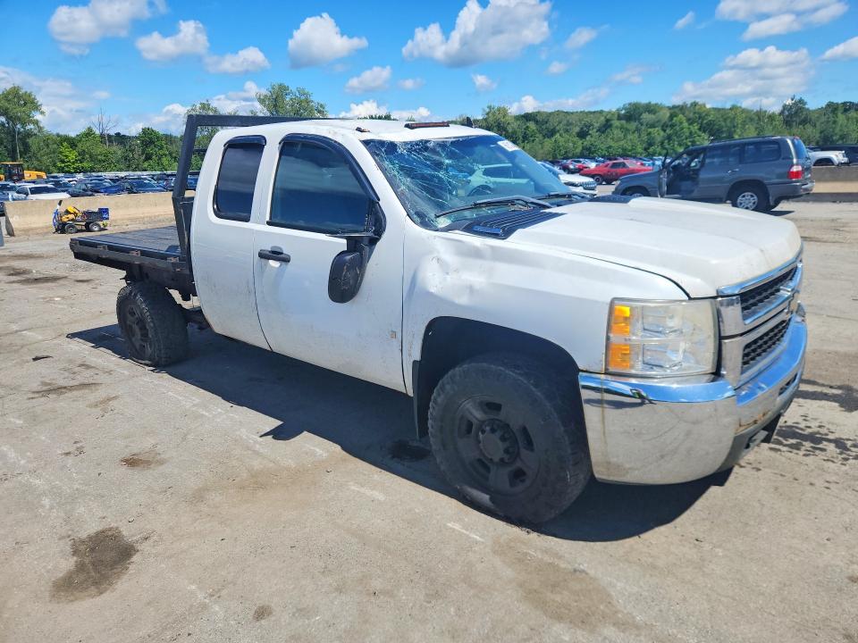Photo 4 from auction – 2009 CHEVROLET SILVERADO with VIN 1GCHK59K39E117070