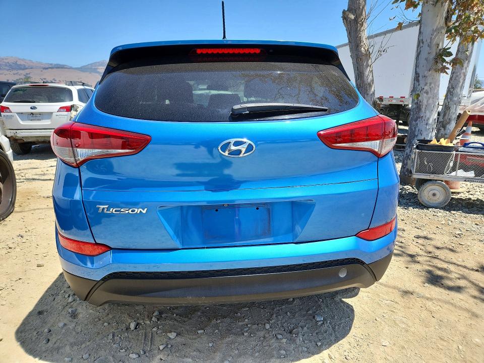 Zdjęcie 6 z aukcji – 2016 HYUNDAI TUCSON z VIN KM8J33A44GU063115